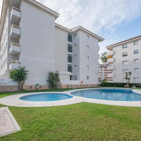 R114 Ca La Laura * Calafell
